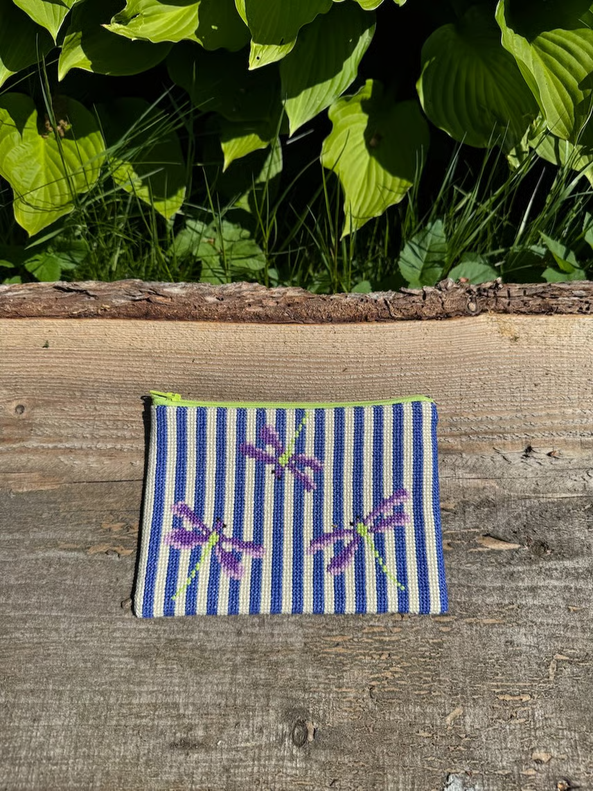 💜 Dragonfly Clutch