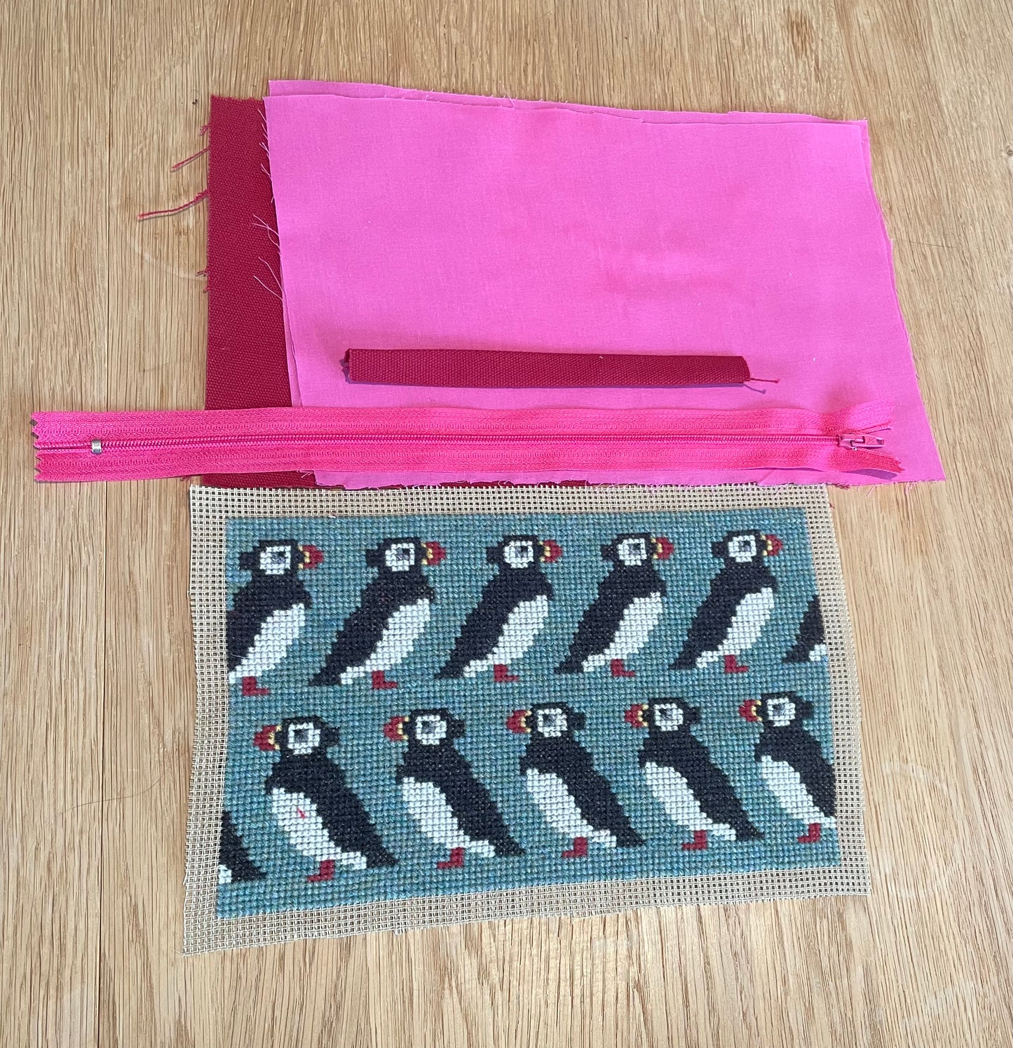 Lundefugl clutch klar for montering av bakstykke, for og glidelås
