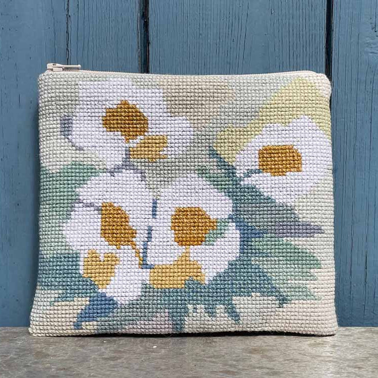 Små broderi-kit til sommerferien