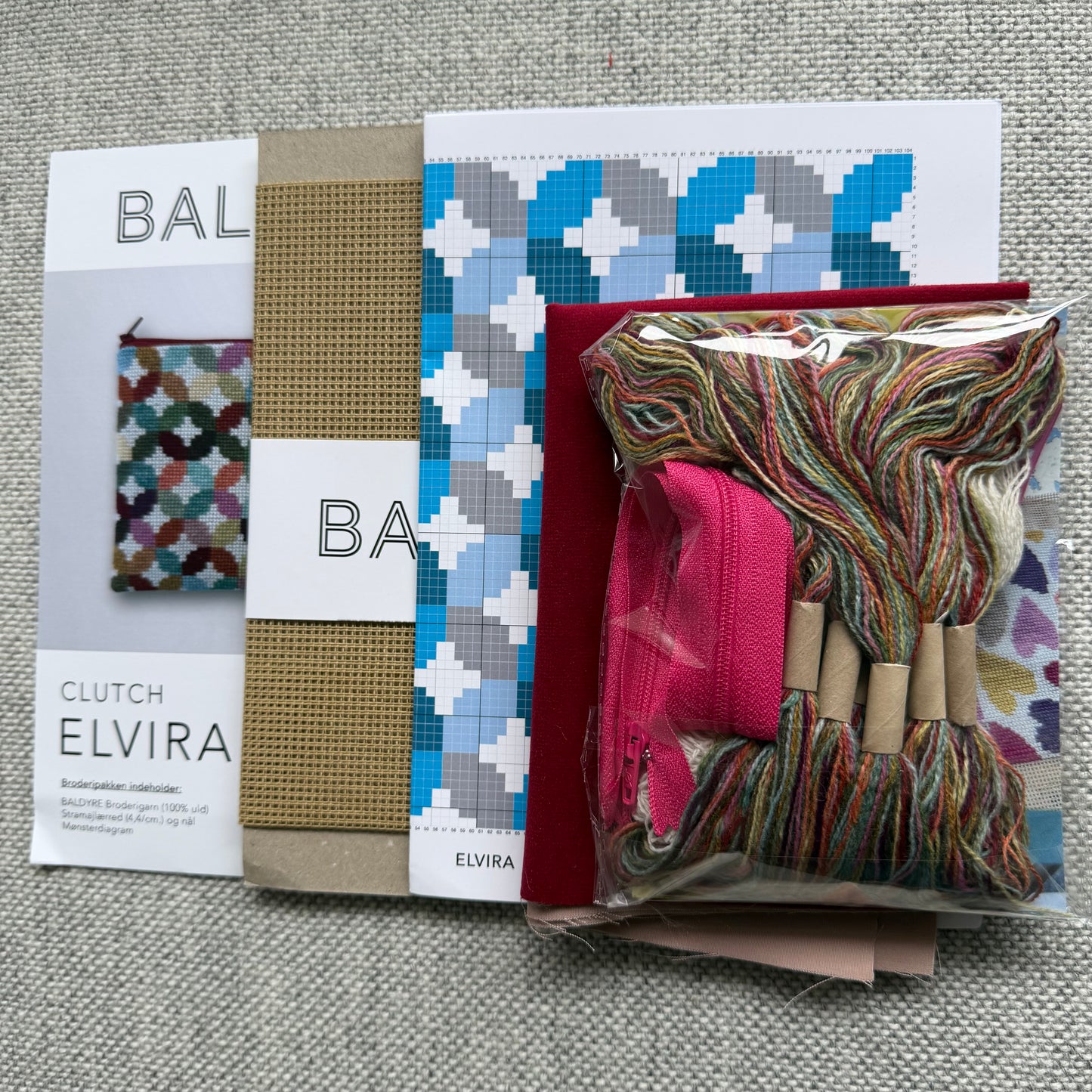 Elvira - Broderikit til clutch - Korssting