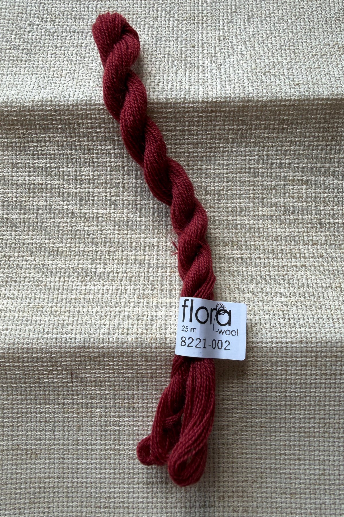 Flora Wool broderigarn - ulike farger