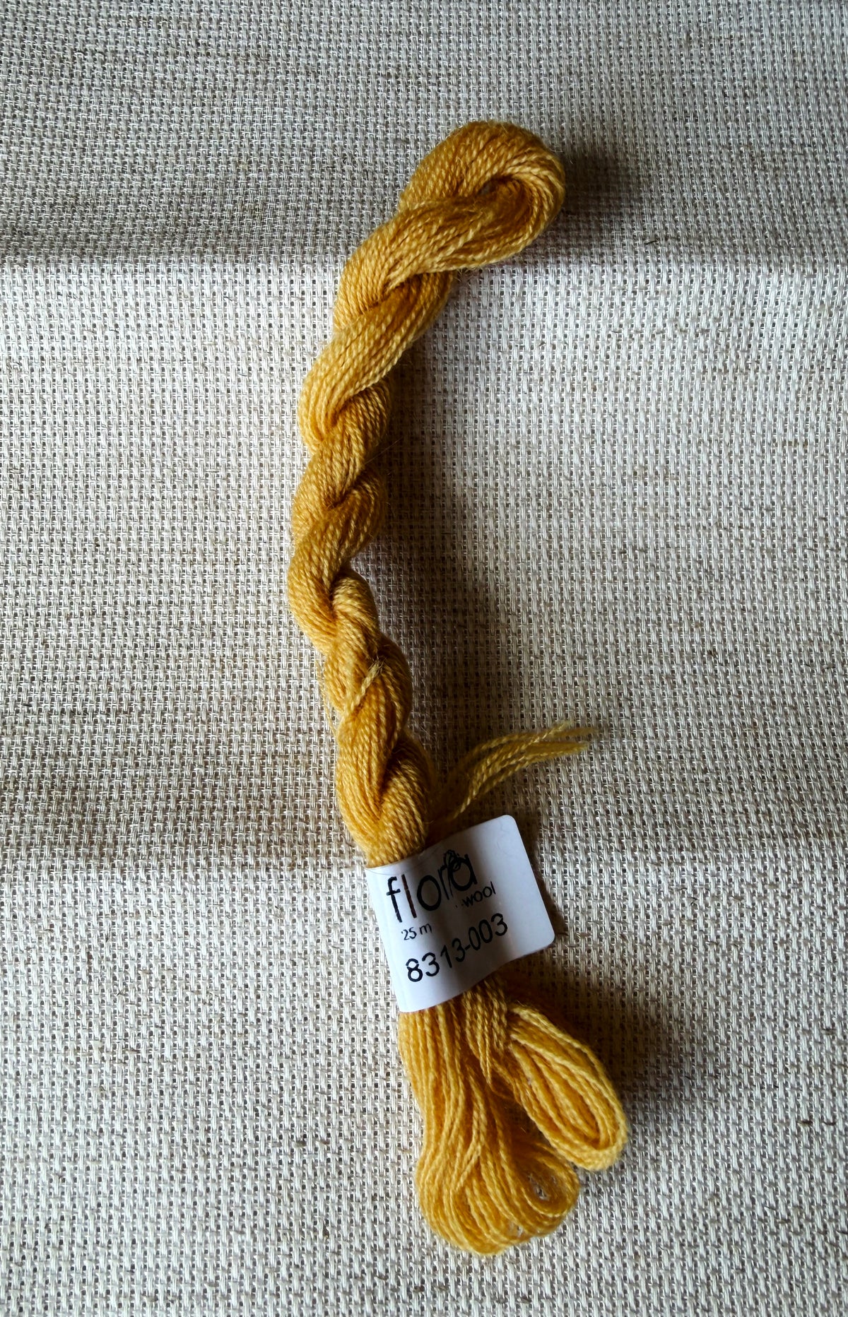 Flora Wool broderigarn - ulike farger