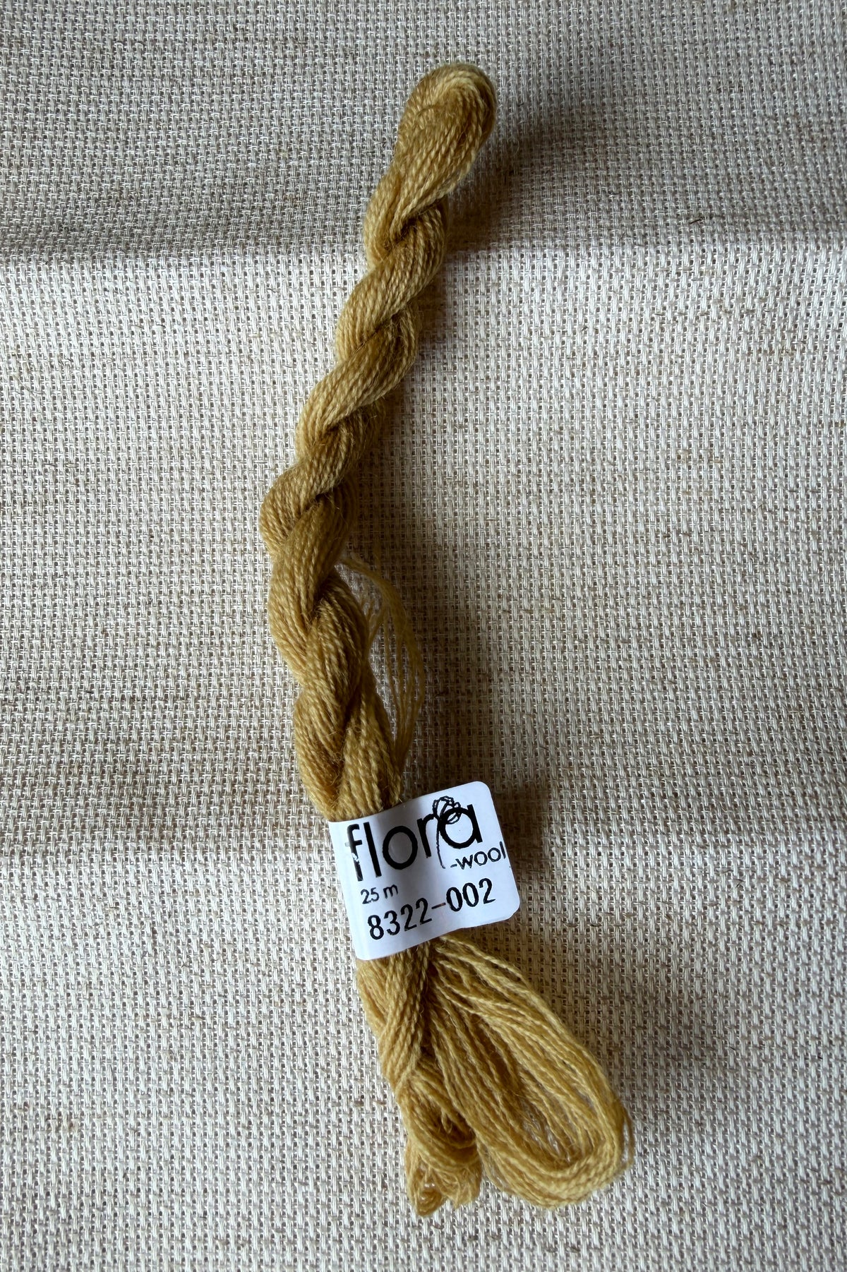 Flora Wool broderigarn - ulike farger