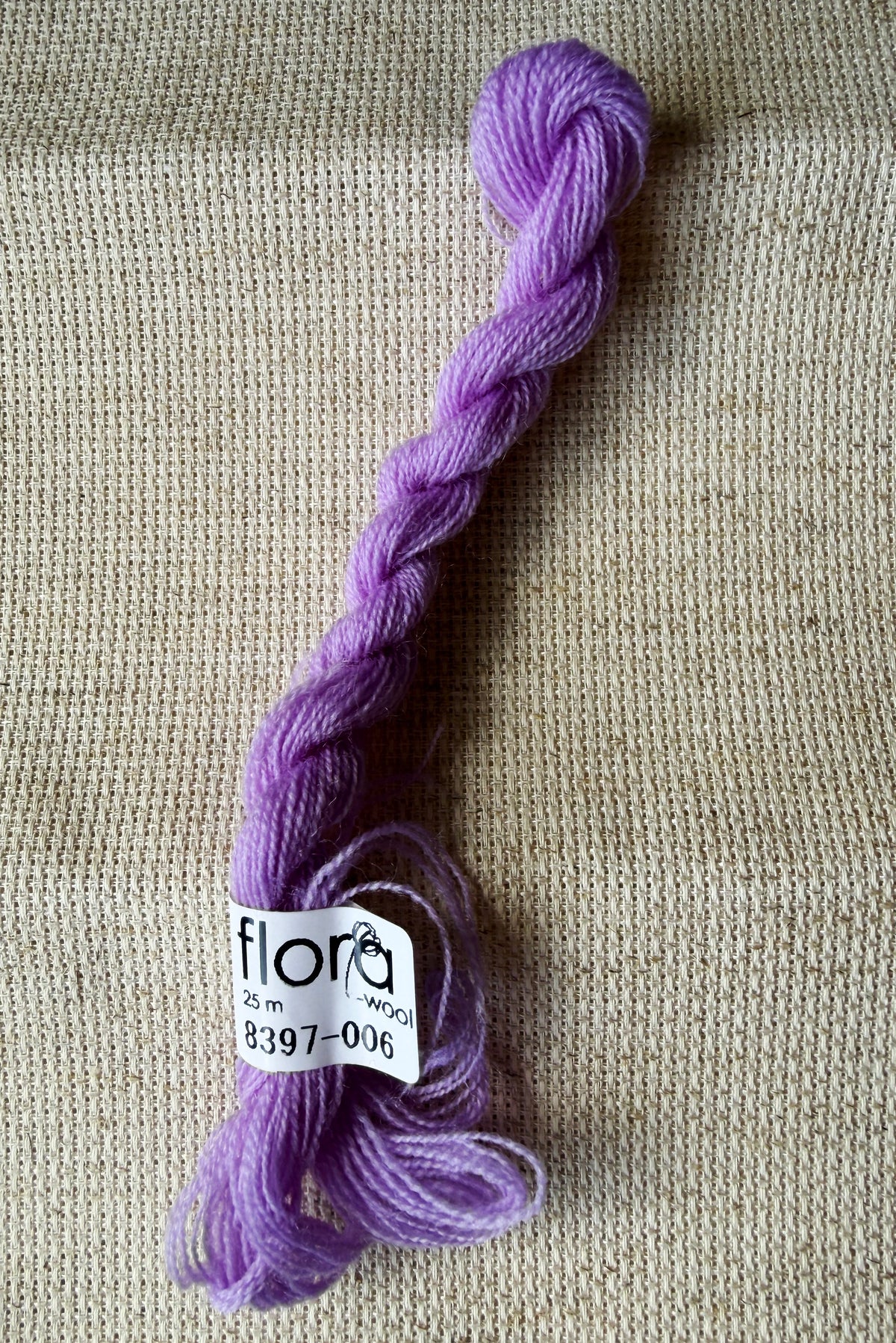 Flora Wool broderigarn - ulike farger