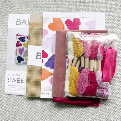 Sweethearts - Broderikit til clutch - Korssting
