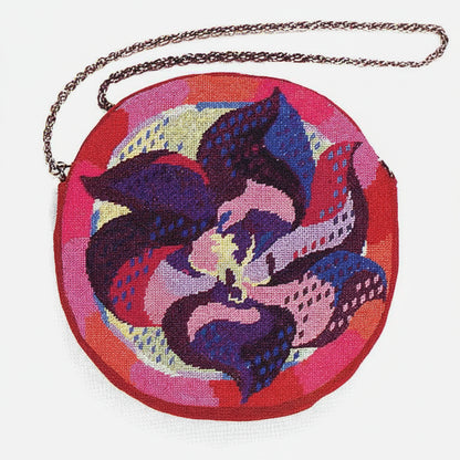 Tulipan – Broderikit veske i Petit Point – H.M. Dronning Margrethe II